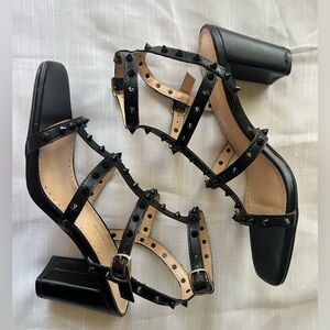 NEW Adrienne Vittadini black studded Gene heels sandals Size 7.5